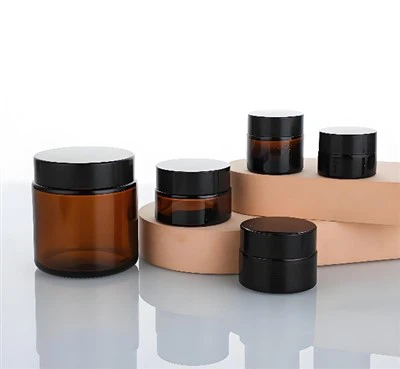 Stikliniai kreminiai stiklainiai